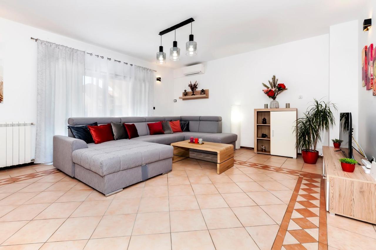 Apartment St. Antonio Ровин Екстериор снимка