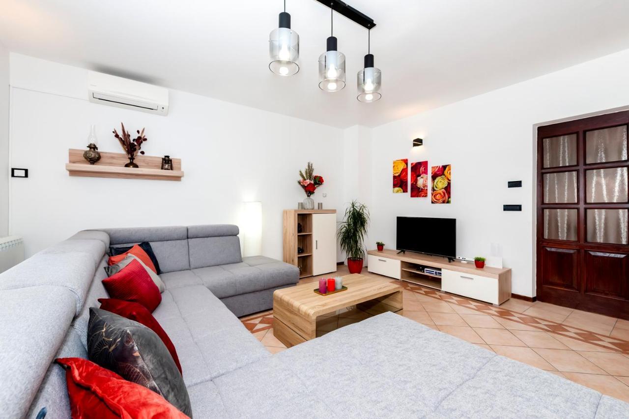 Apartment St. Antonio Ровин Екстериор снимка