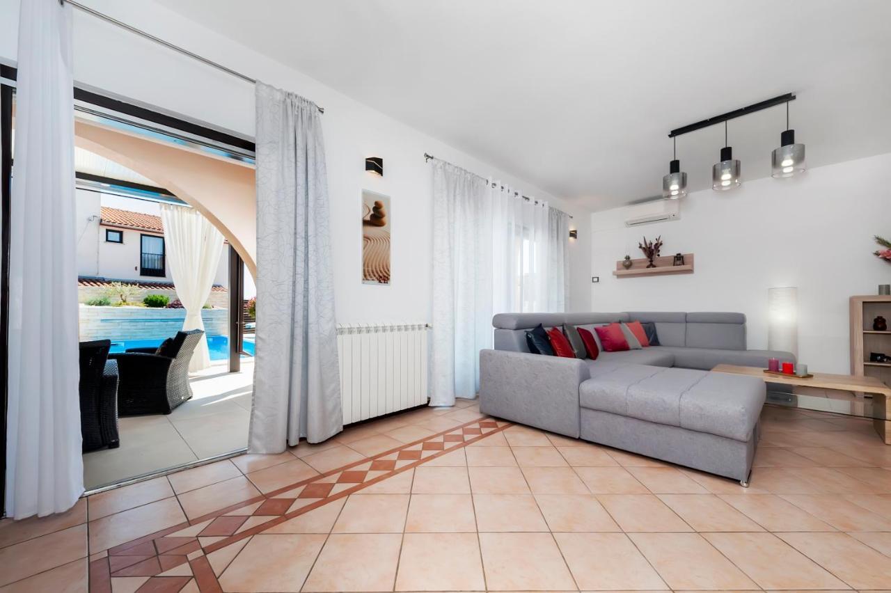 Apartment St. Antonio Ровин Екстериор снимка
